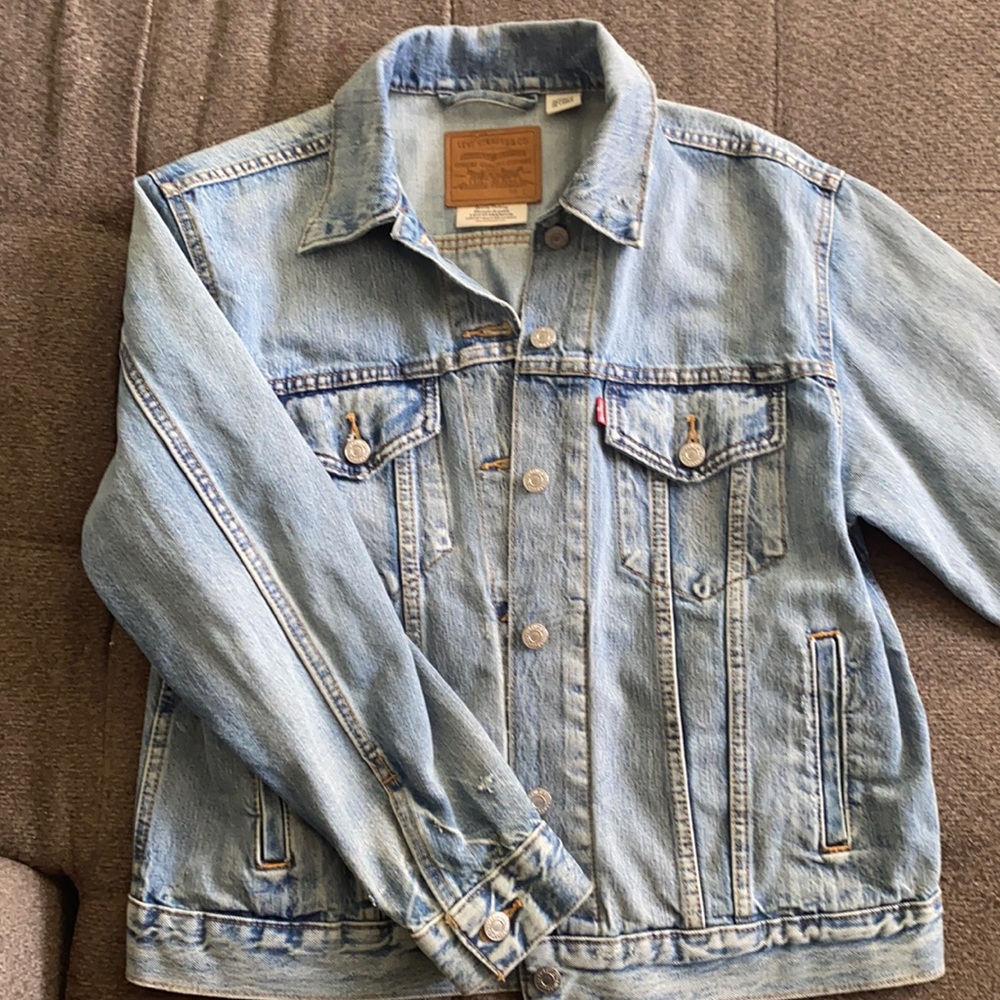 Levi’s denim jacket